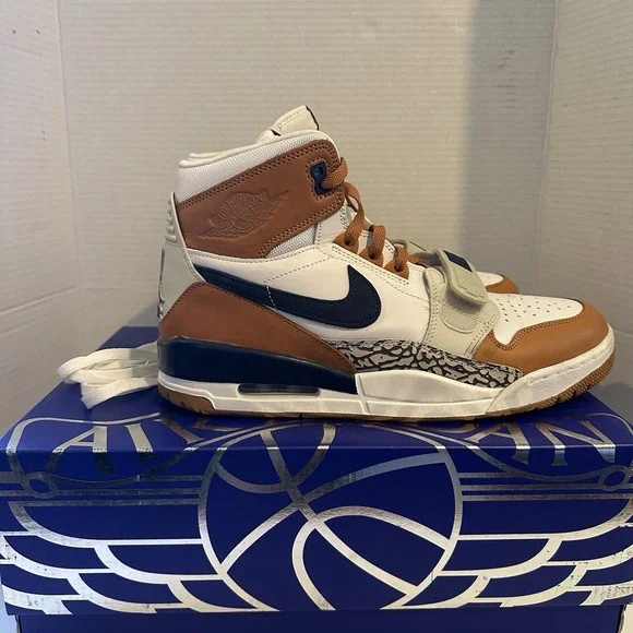 Size 12 - Just Don‎ x Jordan Legacy 312 Medicine Ball